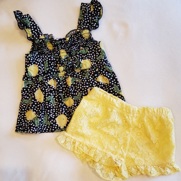 Lemon & Polka Dot 2pc Set
